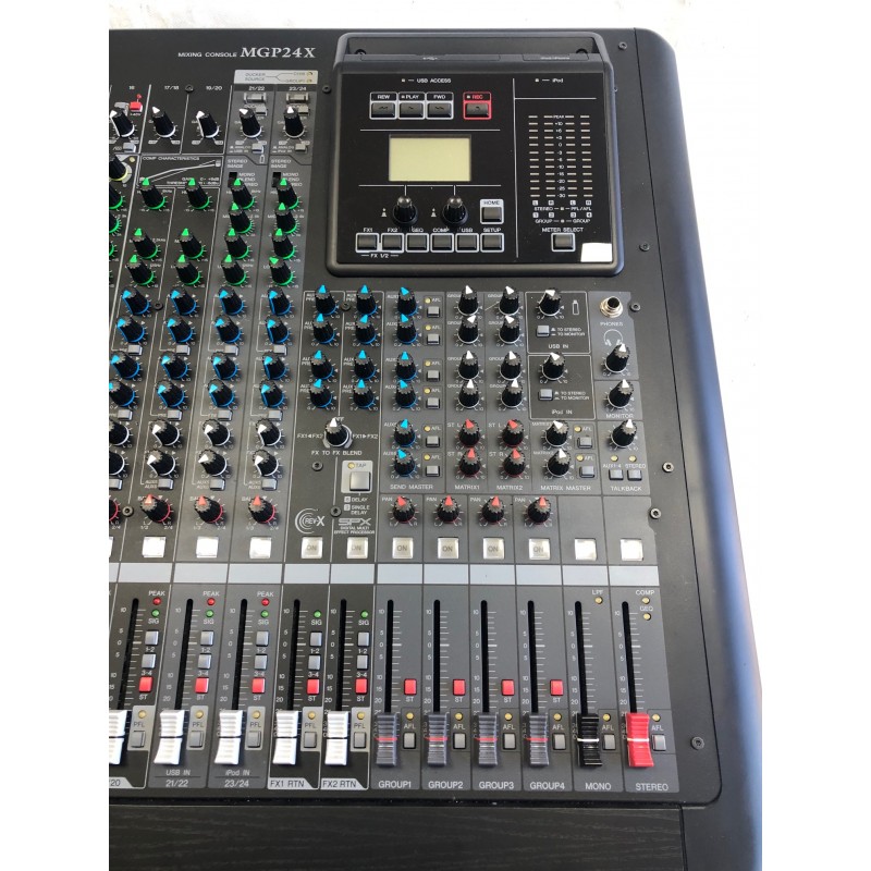 Yamaha MGP24X Mixer Analogico 24 Canali con doppio Processore di