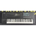 Roland Fantom 6 Sintetizzatore 61 Tasti Semipesati Usato